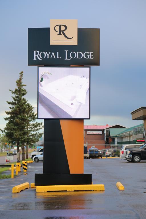 Royal Lodge エドモントン エクステリア 写真